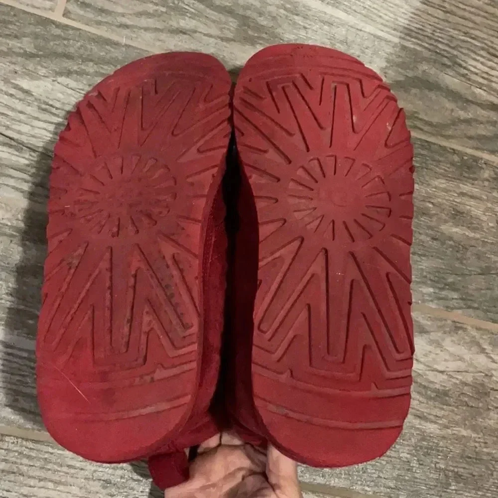 Ugg red suede boots, Men’s size 11. Sherpa lining.